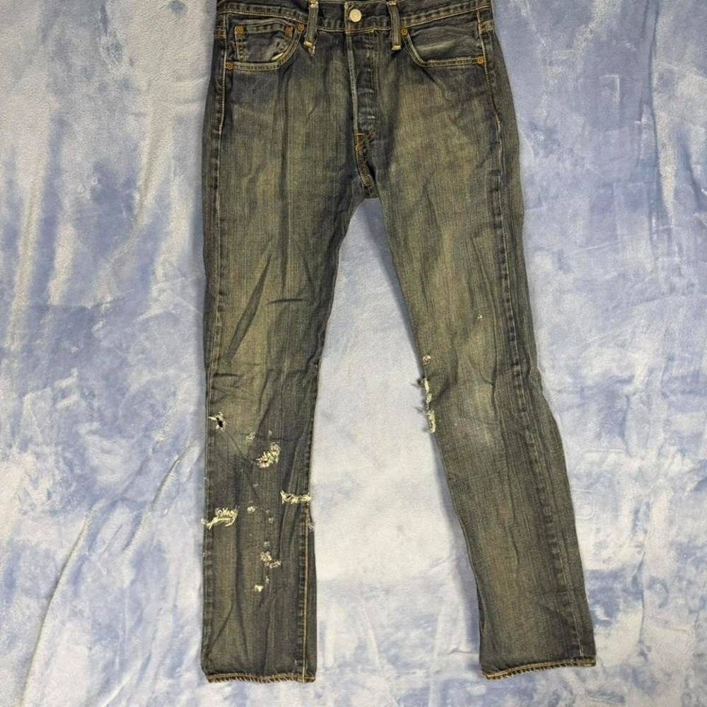 Levi's 501 distressed denim jeans men Size 31x34